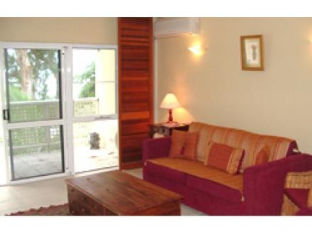 Marlin Waters Cairns Beachfront Apartments